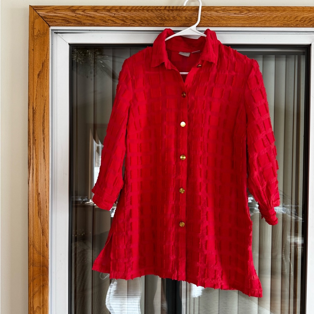 Chico’s Coral Geometric Button-Up Tunic